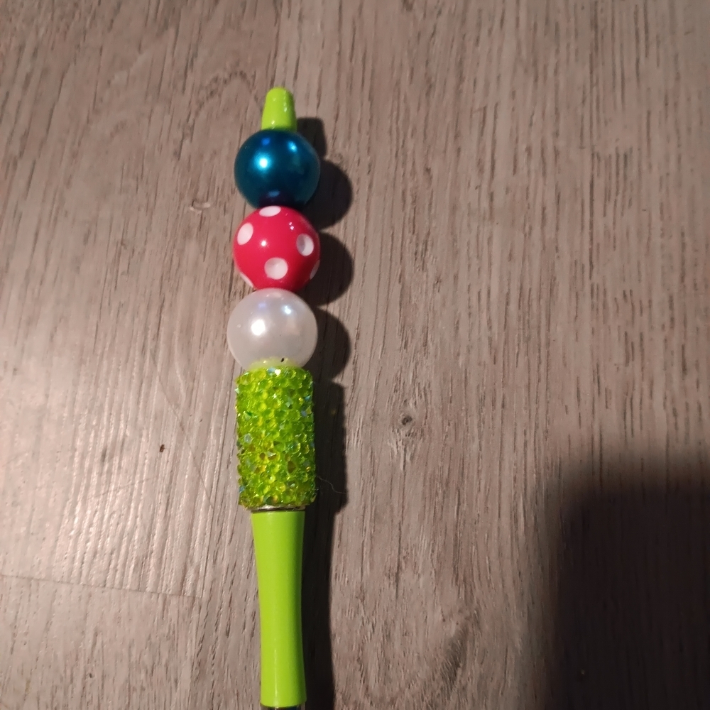 Hand Crafted Blue and Pink Arts & Crafts Office Decor